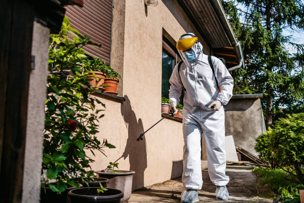 Best Pest Removal Services  in Altamont, OR